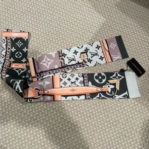 Louis Vuitton Monogram Silk Scarf / Twilly